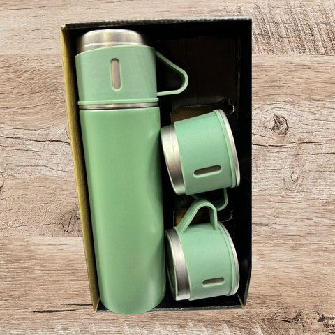 500ml Flask with 3 matching Mugs.